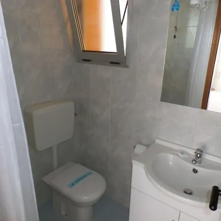 Space And Comfort For Everyone Near The ביביונה